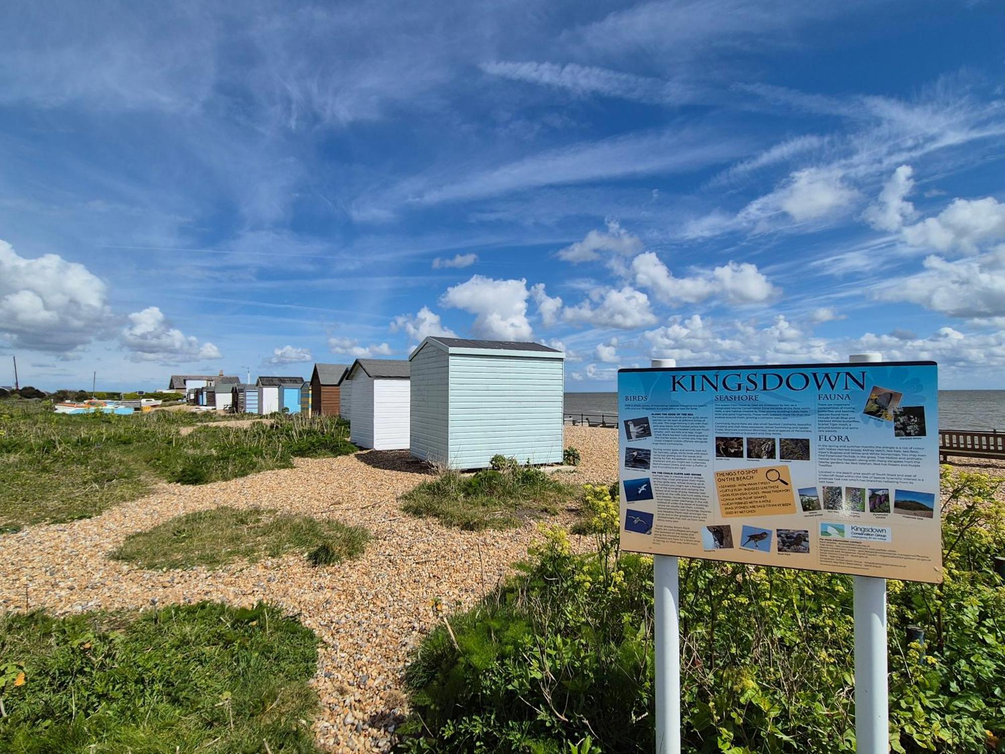 Wow! Amazing Sea Views At Coastal Chalet In Kingsdown Park With Pool No 40 Villa Luaran gambar